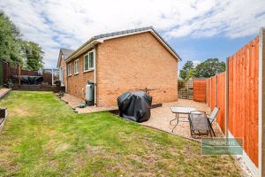 Photo 25- click for photo gallery